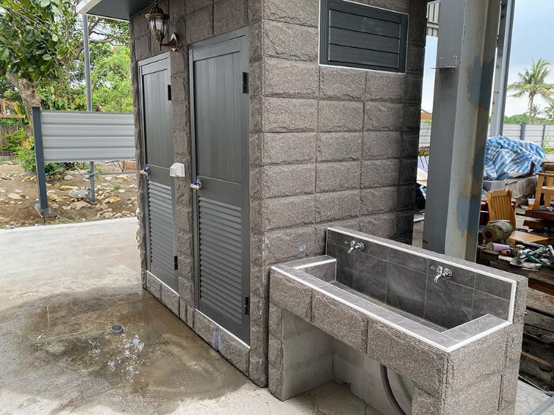 大型活動專用：雙門淋浴式預鑄流動廁所的五大設計亮點