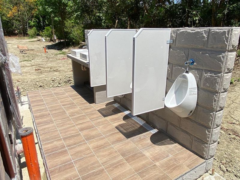 水泥預鑄型流動廁所｜堅固耐用又可移動的環保設施新選擇