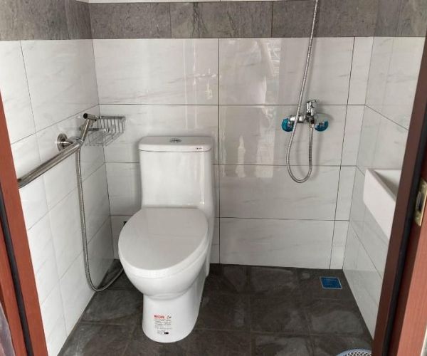 行動不便者適合使用磚藝流動廁所嗎？安全性與便利性完整解析