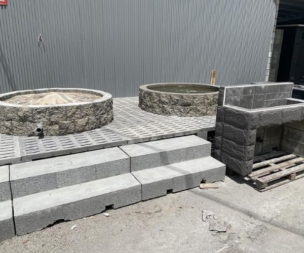 水泥階梯結合磚頭設計｜打造樸實又現代的居家與庭園空間